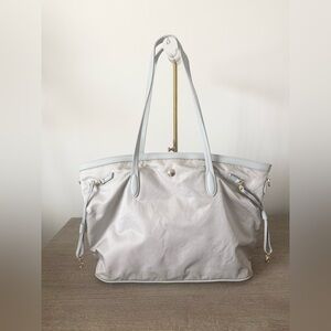 JPK Paris 75 Tote Bag in Light Gray